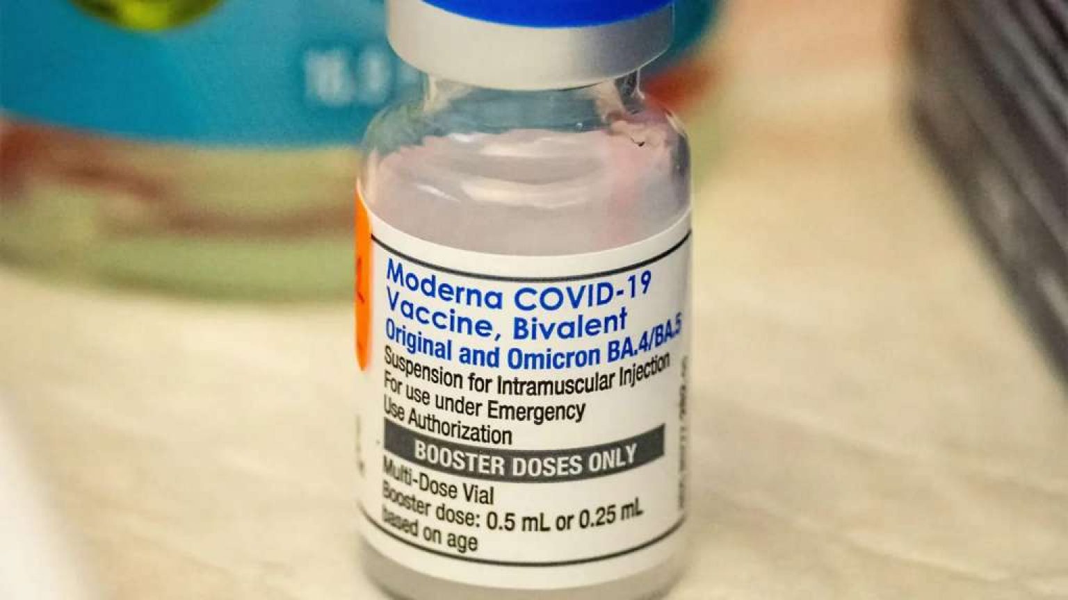 Get Moderna Bivalent Vaccine Near Me at CVS & Walgreens Pharmacy